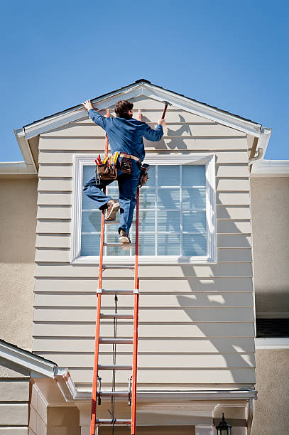 Best Property Management Cleanouts  in Mary Esther, FL